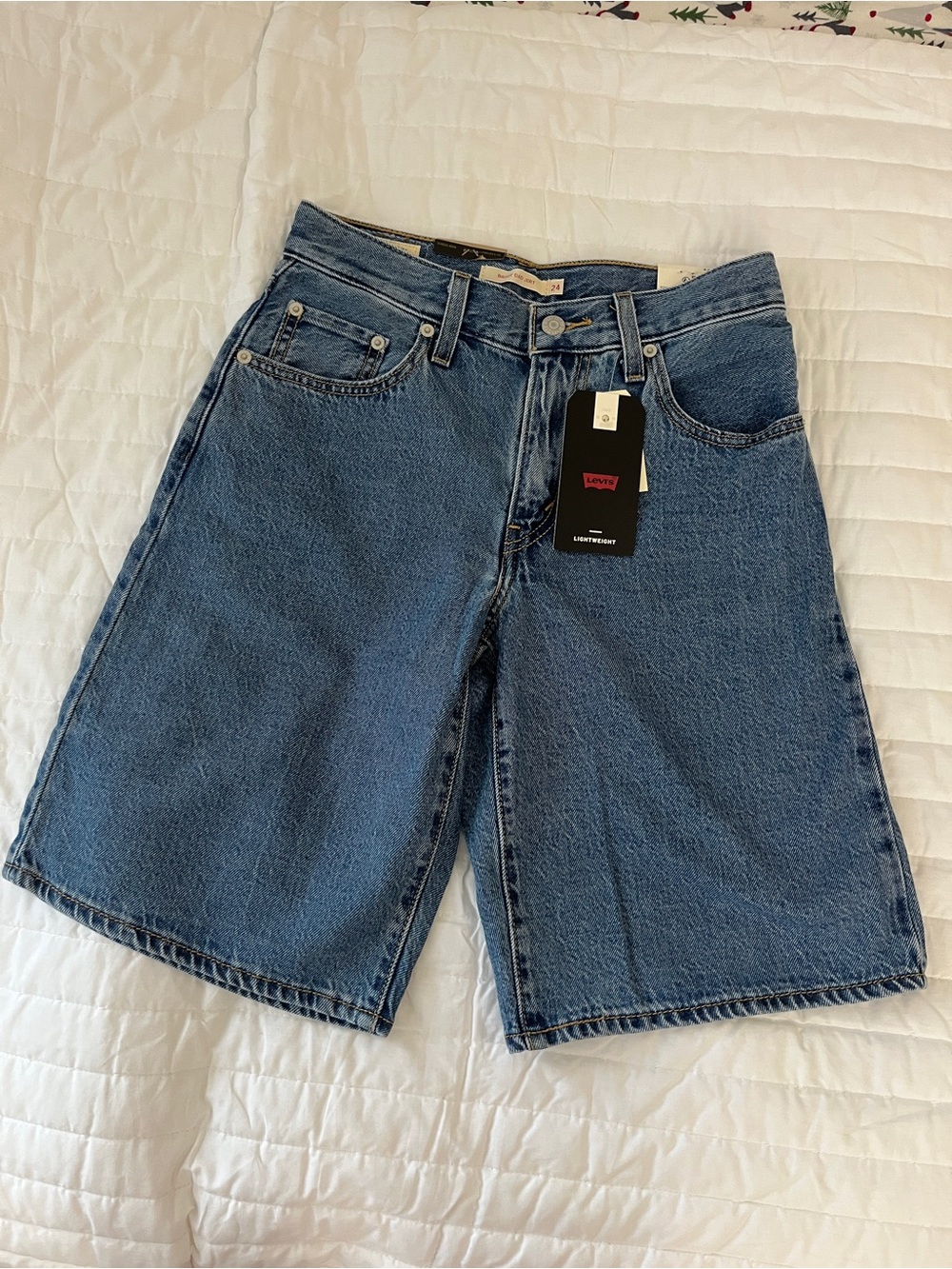 Levi's Classic Denim baggy dad jort Shorts in Light Blue Wash